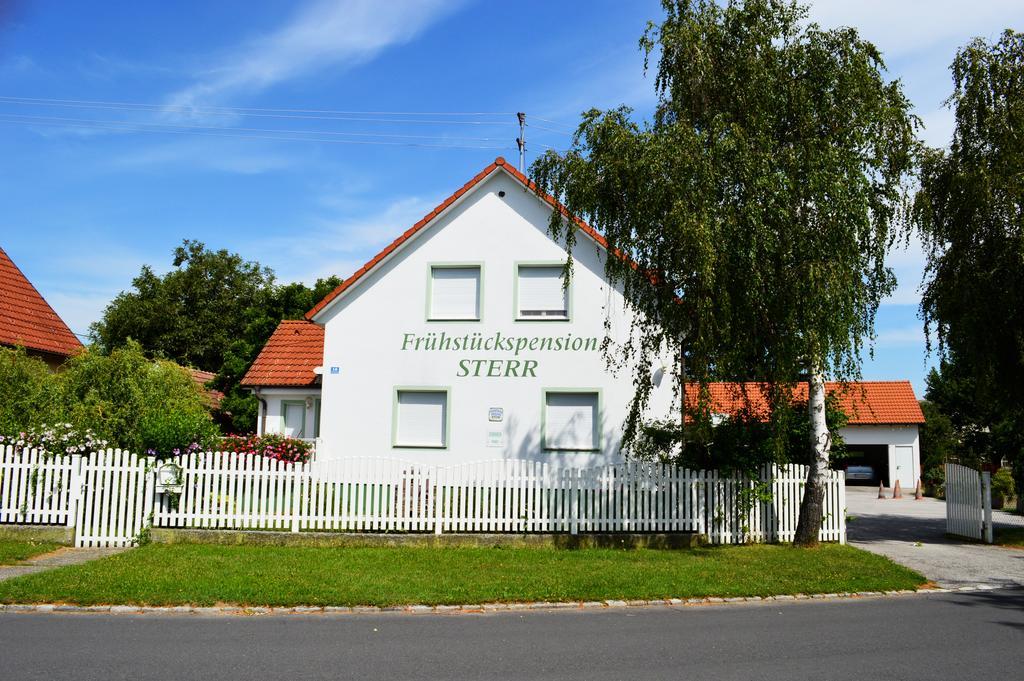 Fruehstueckspension Sterr Strebersdorf ภายนอก รูปภาพ