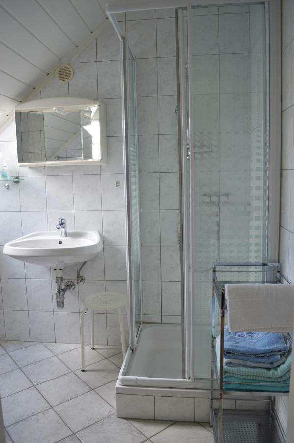 Fruehstueckspension Sterr Strebersdorf ภายนอก รูปภาพ