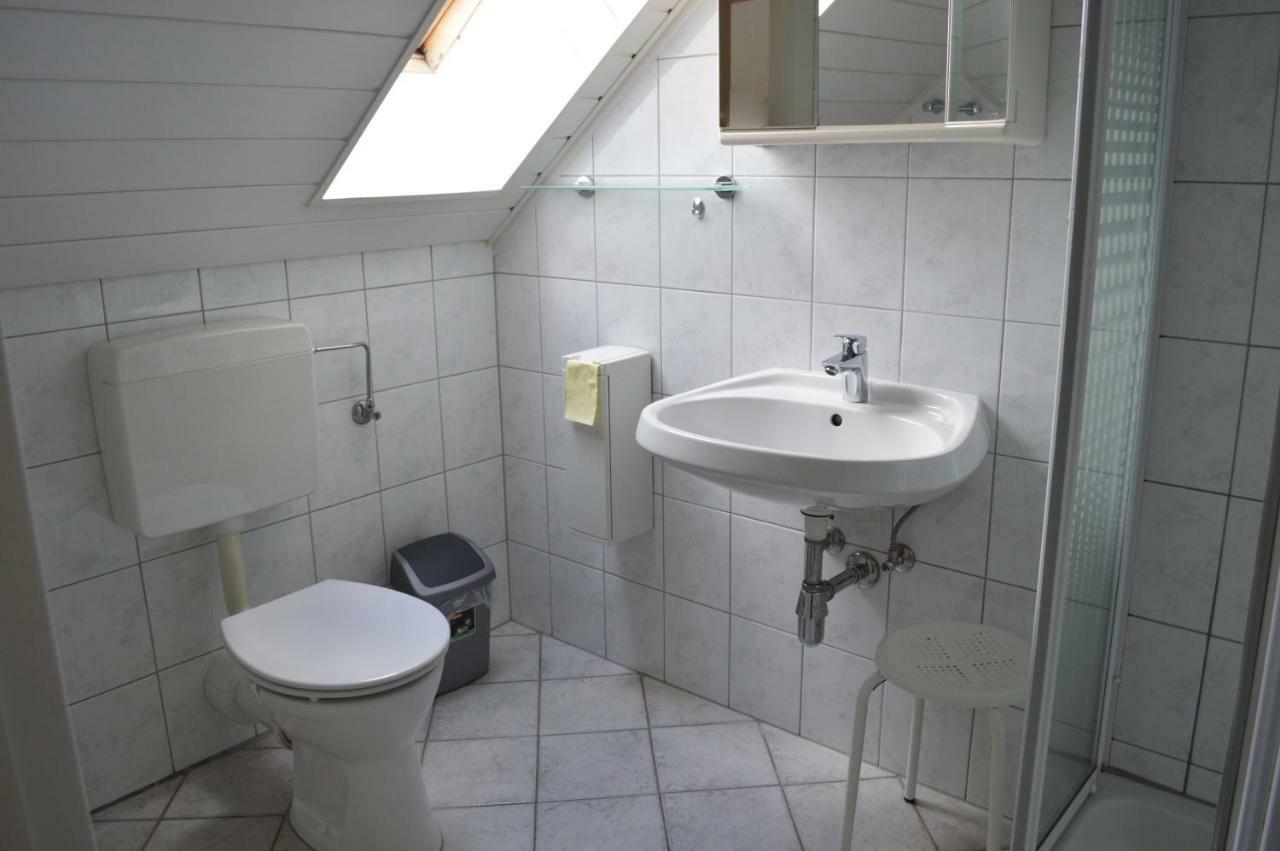Fruehstueckspension Sterr Strebersdorf ภายนอก รูปภาพ